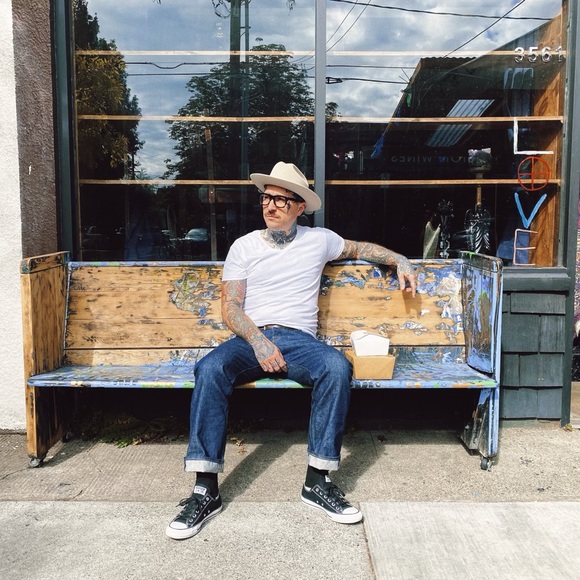 Meet your Posher, Jacob - Picture 13 of 15